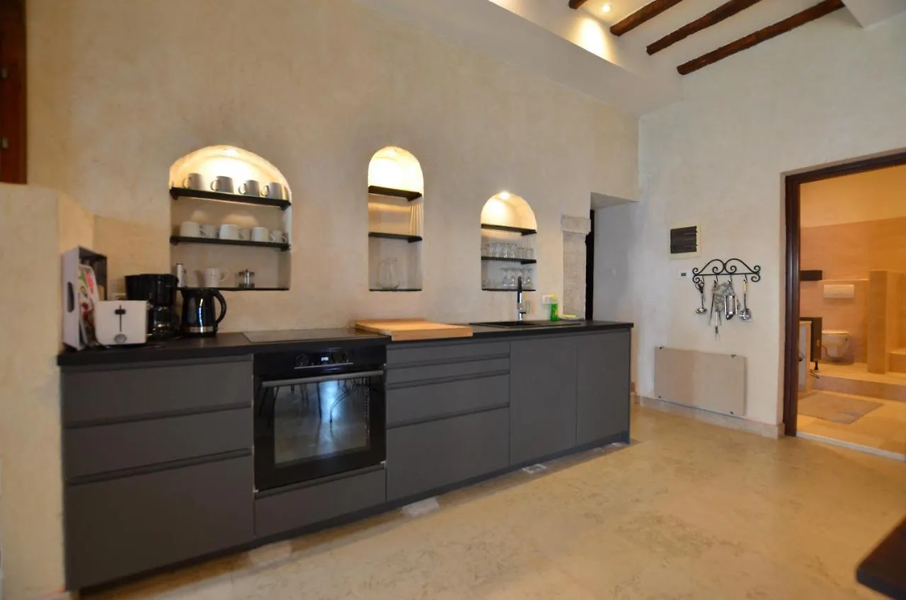 Chesa Konoba Apartment Rovinj