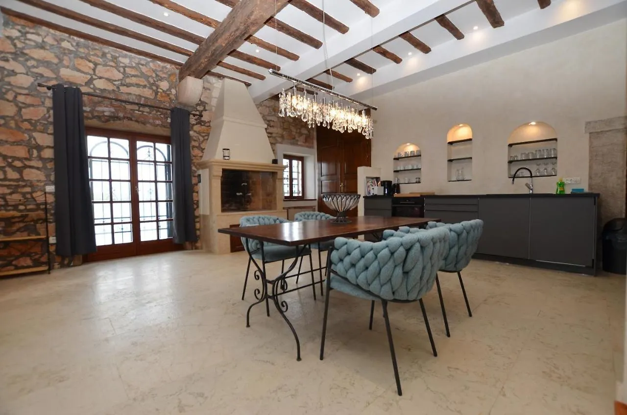 Chesa Konoba Apartment Rovinj