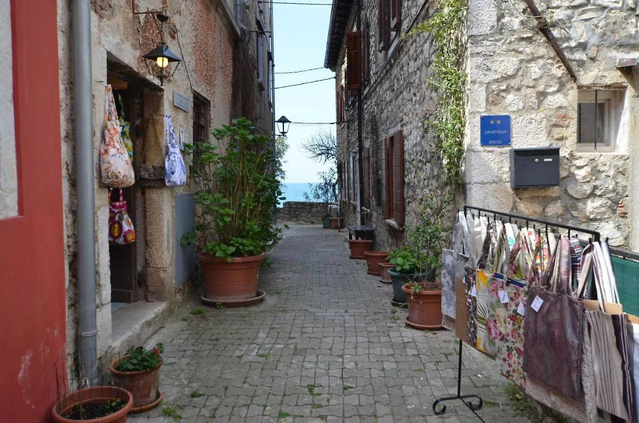 Chesa Konoba Apartment Rovinj 0*,